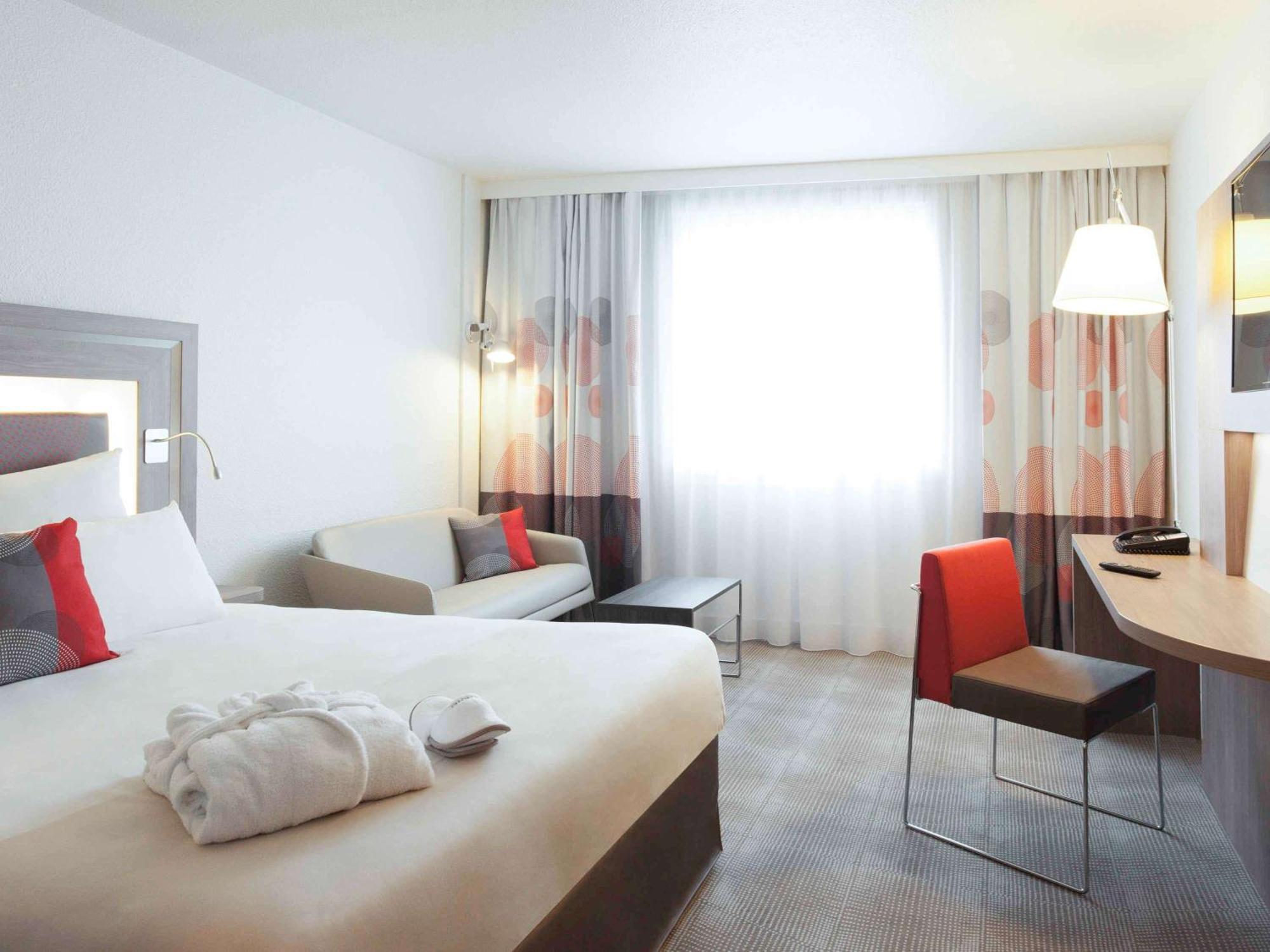 Novotel Paris 17 Eksteriør bilde