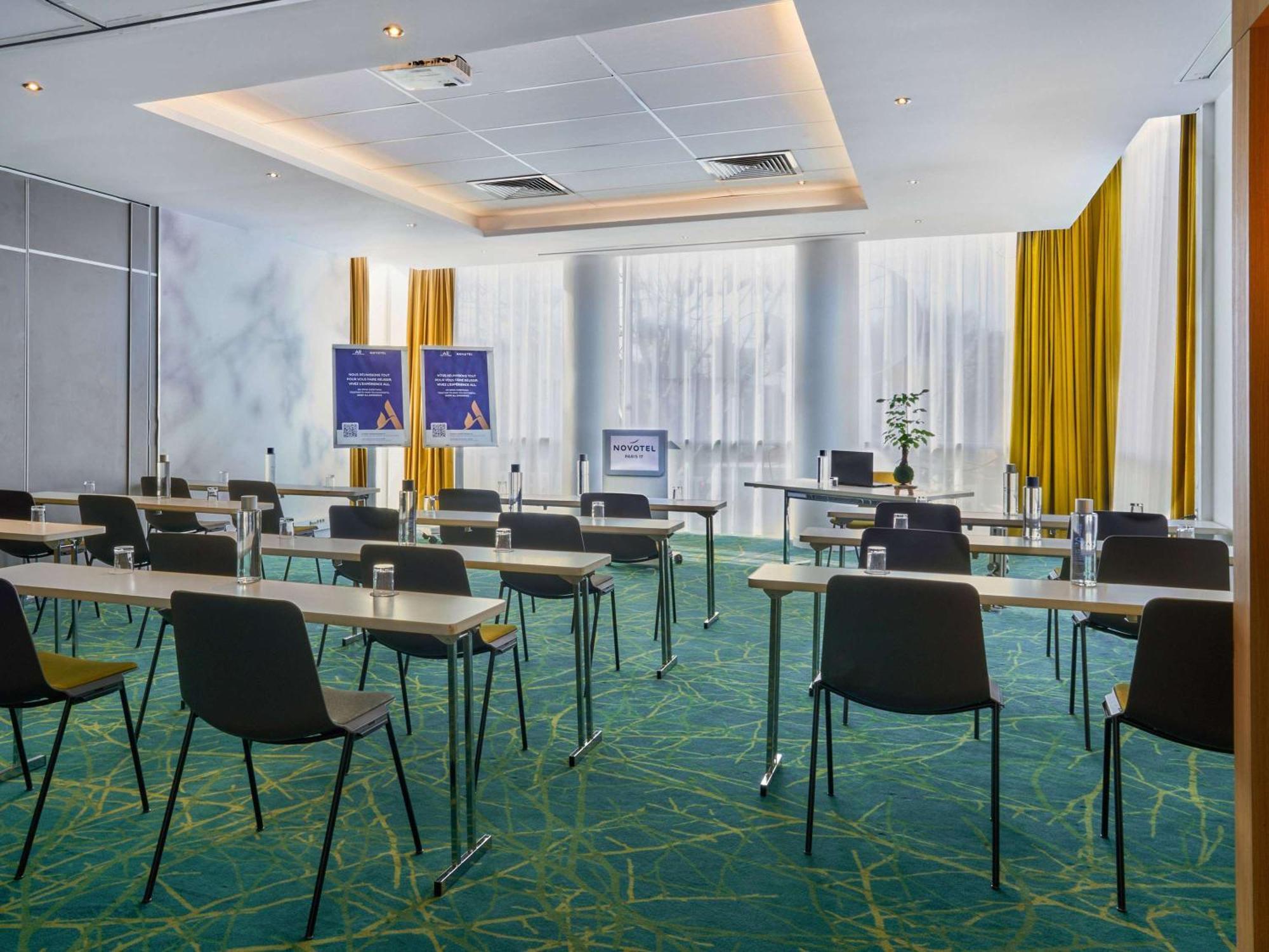 Novotel Paris 17 Eksteriør bilde